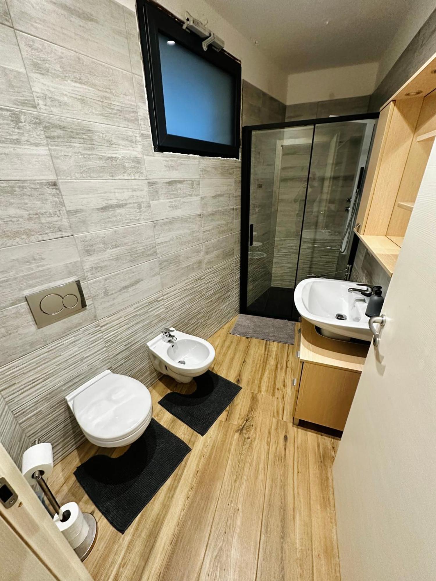 Cats & Breakfast Apartment Vogogna Екстериор снимка